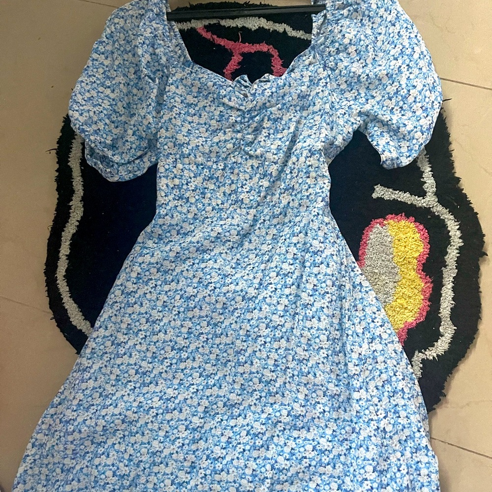Floral Blue Puff Sleeve Dress